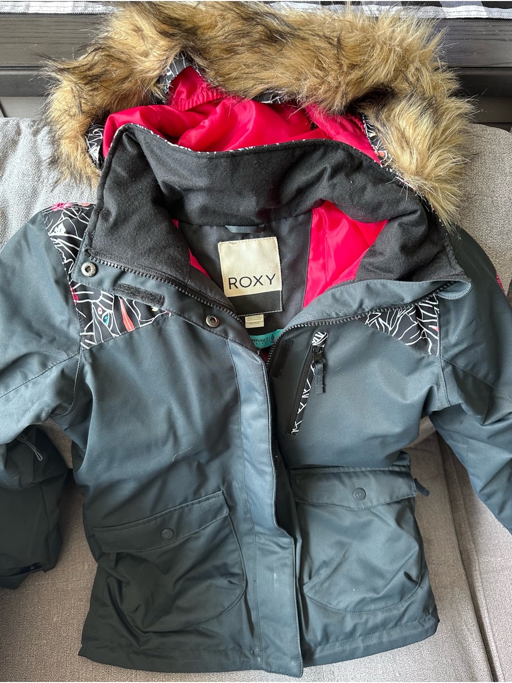 Roxy Kids Dark Green Winter Jacket with Pink Lining and Faux Fur Hood